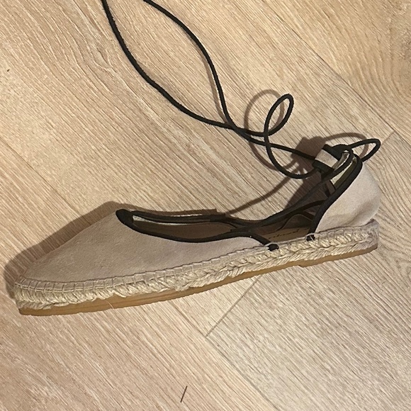 Free People Suede Flat Espadrilles size 39- 8 .5 / 9 - Picture 9 of 9